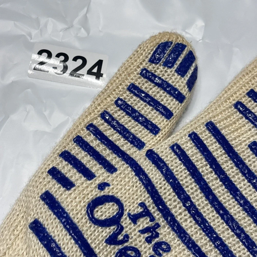 The Oven Glove Superior Heat Flame Hand Protection Oven Mitt